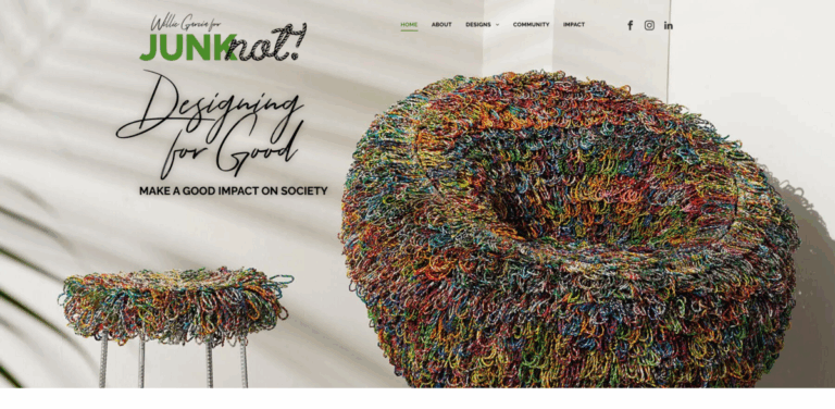 Junknot: Transforming Plastic Waste into Functional Art