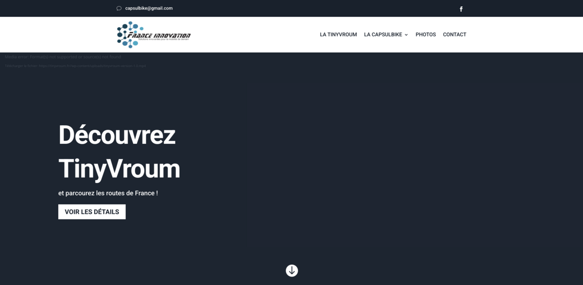 TinyVroum mini caravan